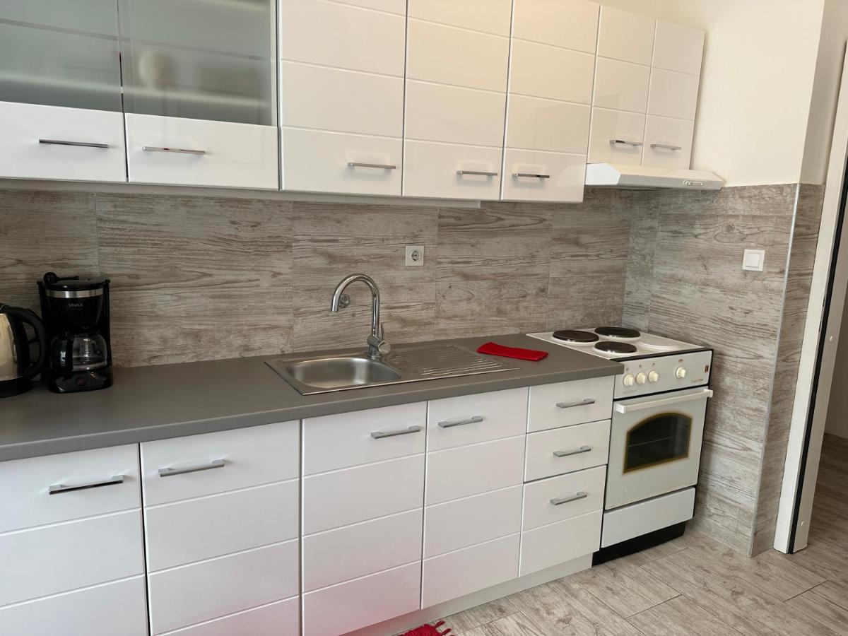 Apartment Mia Пореч Екстериор снимка