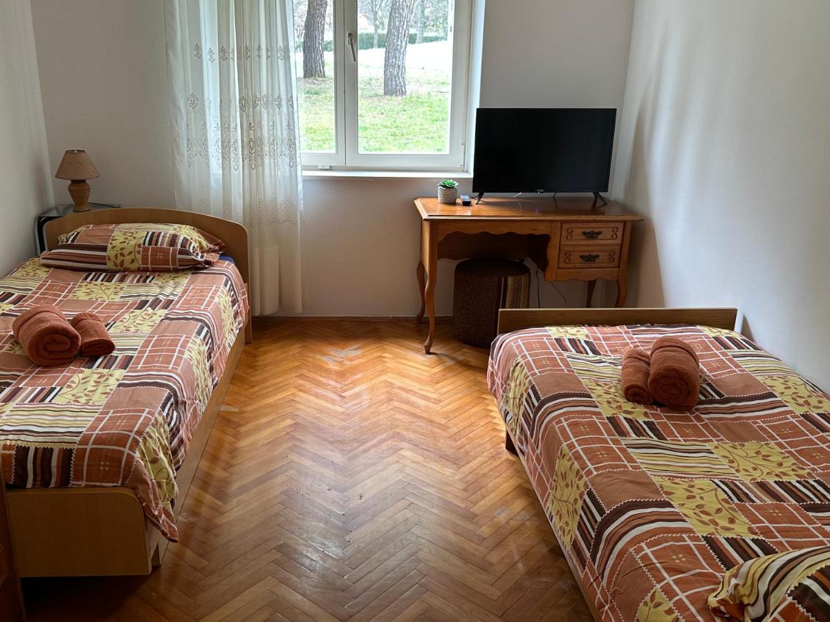 Apartment Mia Пореч Екстериор снимка